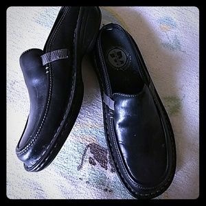 MERRELL black TETRA SLIDE 7 1/2